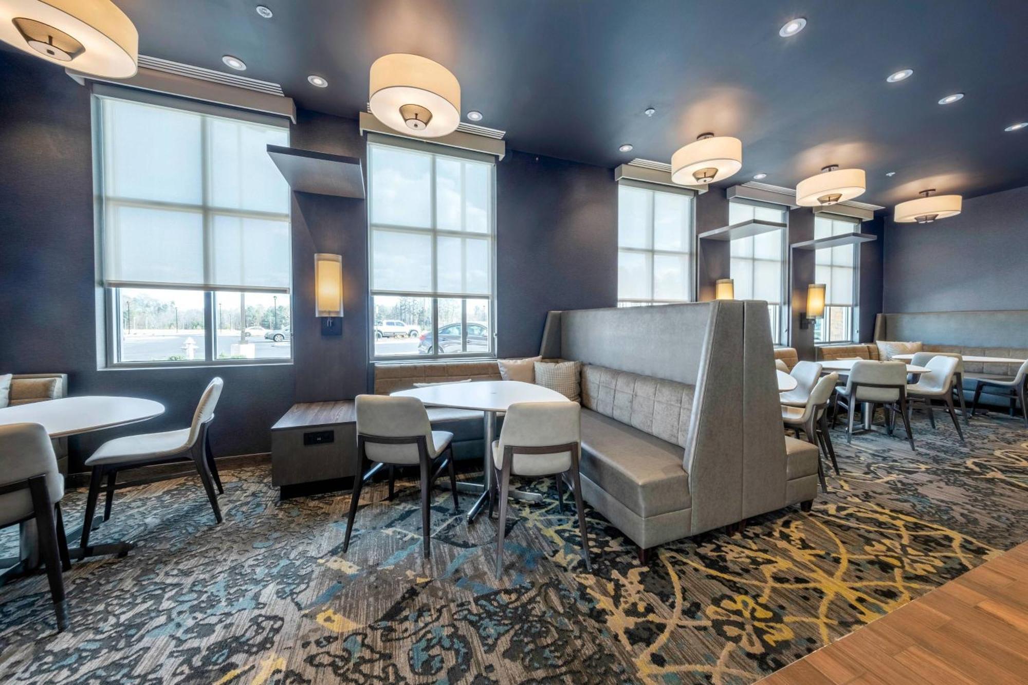 By Marriott Richmond At The Notch Short Pump